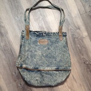 Casual Denim Tote with Tan Details
